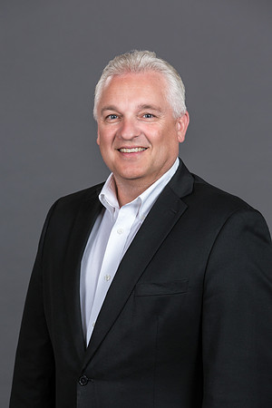 Headshots_06202019_KarlLMoore-14
