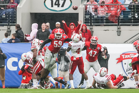 01012014 UGA-12