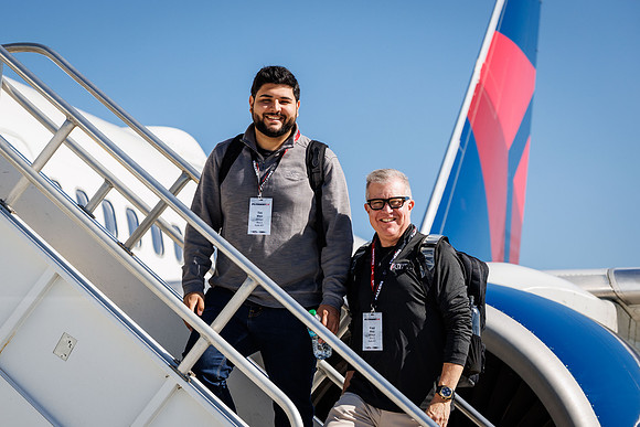 AF_20241116_PartnerFlyaway_KM-207