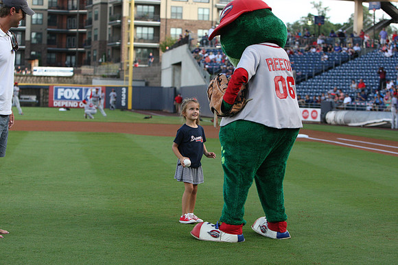 1stPitch_08202016_KarlLMoore-3