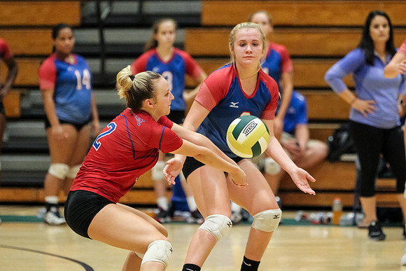 PRVolleyball_10112017_KarlLMoore-123