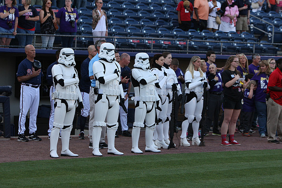 StarWars_05072016_KarlLMoore-1