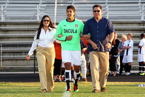 KLM_DHS Senior Night 2010_025