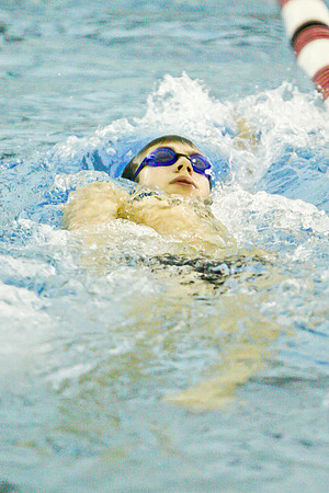 KLM_DHS Swim_01202011-090