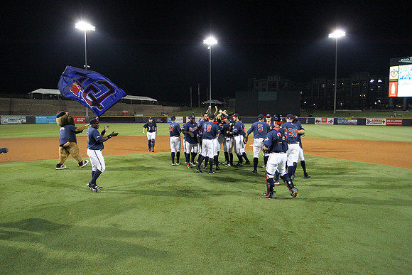 Celebration.Team_09102016_KarlLMoore-6