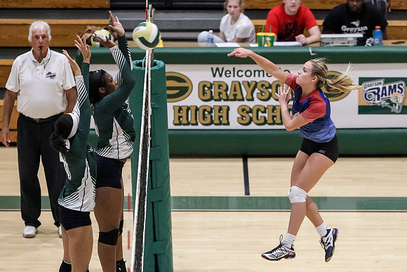 PRVolleyball_10112017_KarlLMoore-53