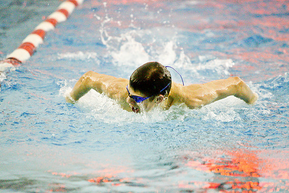 KLM_DHS Swim_01202011-087