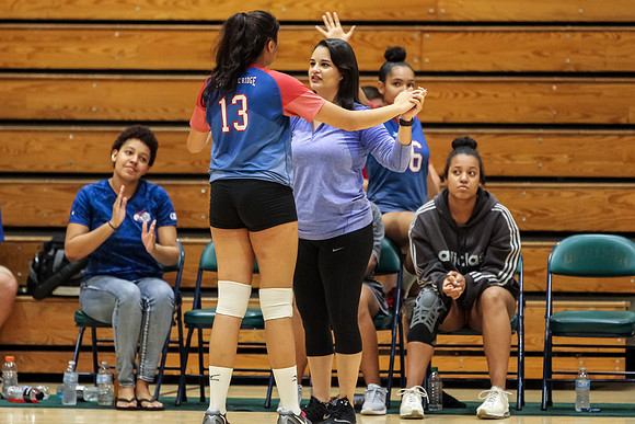 PRVolleyball_10112017_KarlLMoore-118