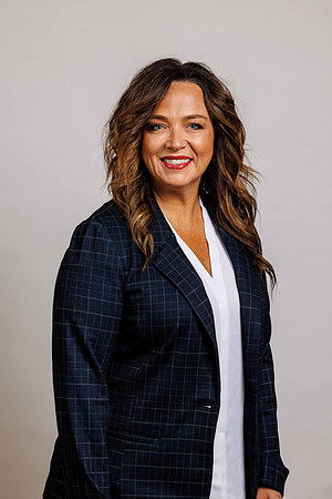 Headshots_05152024_MooreshotsLLC-105