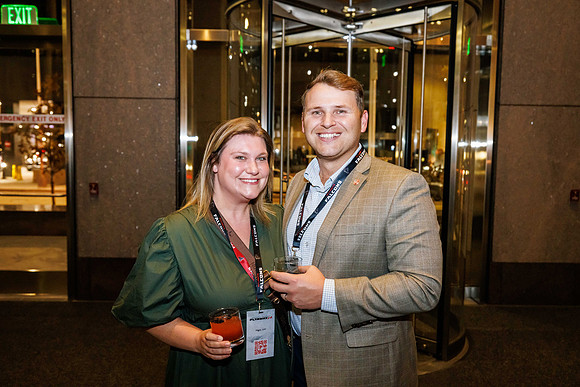 AF_20241116_PartnerFlyaway_KM-294