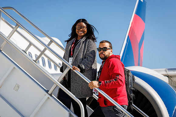AF_20241116_PartnerFlyaway_KM-181