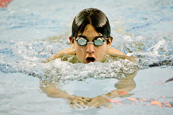 KLM_DHS Swim_01202011-094