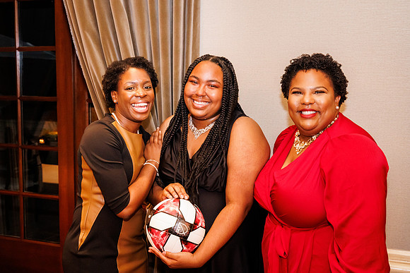 CelebrationDinner_10042022_KarlLMoore-163