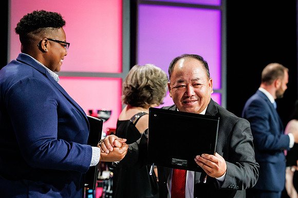 AwardsGala_07292022_KarlLMoore-276