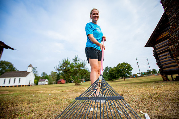 JMFAMILY_20190928_HurricaneShoalsParkCleanUp_SB1_2852