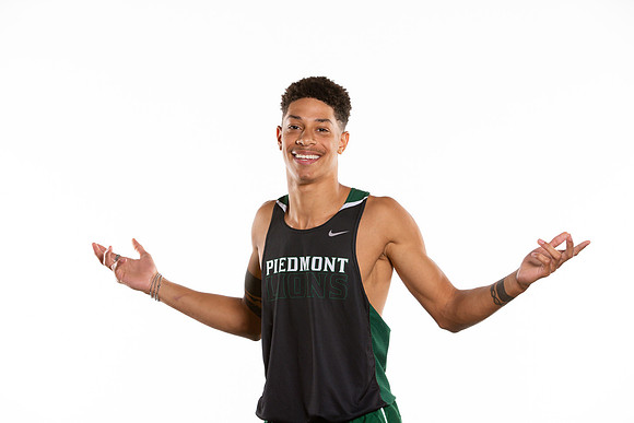 CrossCountry _08242018_KarlLMoore-23