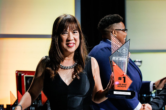 AwardsGala_07292022_KarlLMoore-216