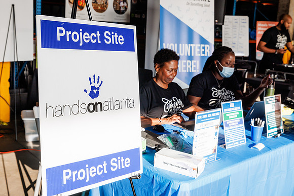HandsOnATL_09262022_KarlLMoore-5
