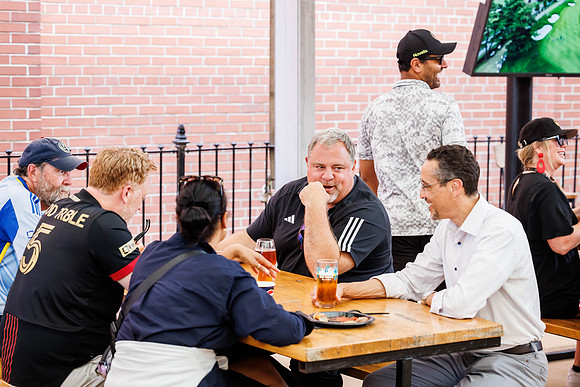 ATLUTD_20240622_Flyaway_KM-274