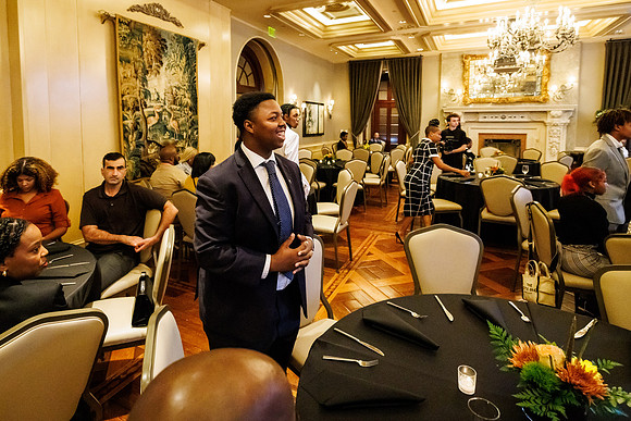 CelebrationDinner_10042022_KarlLMoore-28