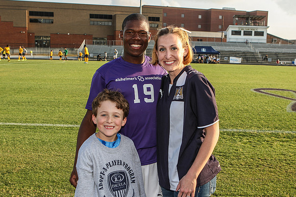 KLM_Adopt A Player_12-002