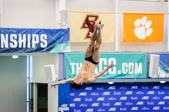 ThursdayDiving_02162023_MooreshotsLLC-4