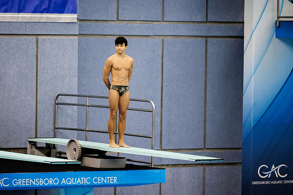 ThursdayDiving_02162023_MooreshotsLLC-27