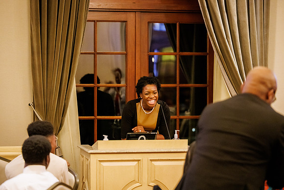 CelebrationDinner_10042022_KarlLMoore-126