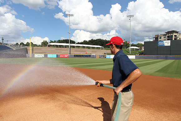 Groundscrew_08132016_KarlLMoore-3