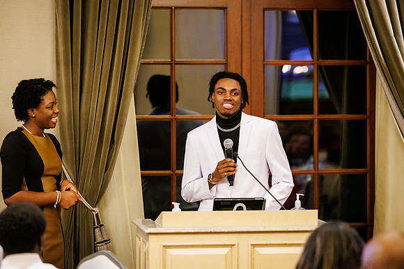 CelebrationDinner_10042022_KarlLMoore-188