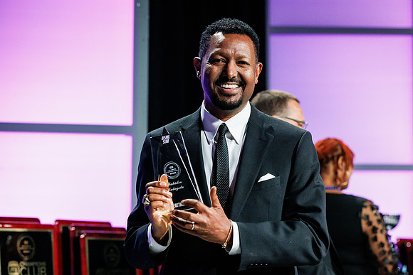AwardsGala_07292022_KarlLMoore-384