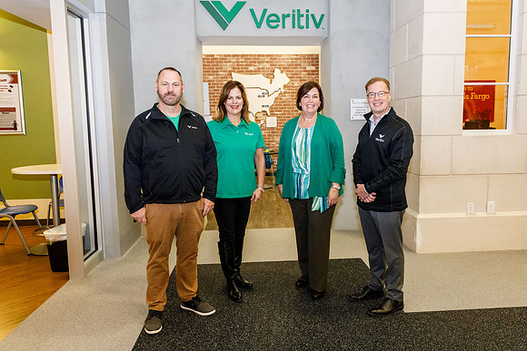 Veritiv_10222020_KarlLMoore-41