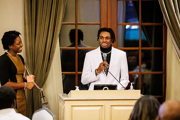 CelebrationDinner_10042022_KarlLMoore-187