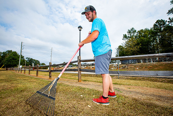 JMFAMILY_20190928_HurricaneShoalsParkCleanUp_SB1_2926