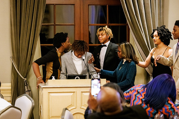 CelebrationDinner_10042022_KarlLMoore-214