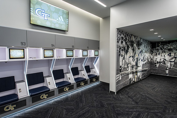 GTLockerRoom_07232018_KarlLMoore-12