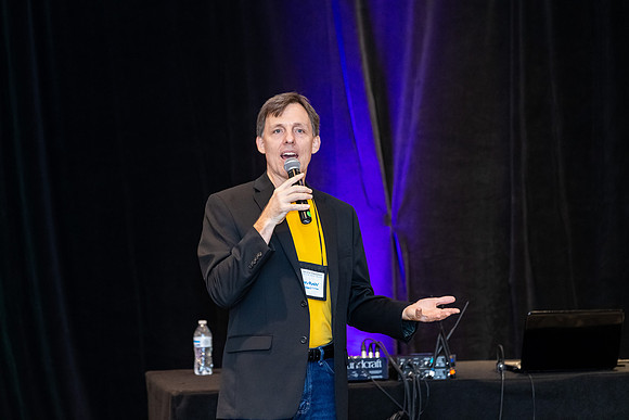 Veritiv_10172018_KarlLMoore-10