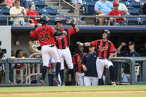 Rojas.Team_04212017_KarlLMoore-1