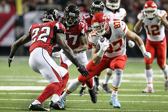 Falcons_12042016_KarlLMoore-12