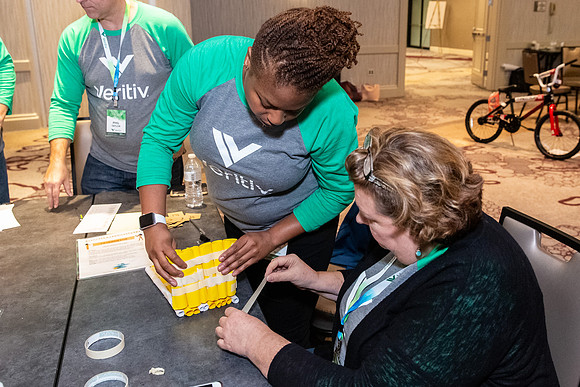 Veritiv_10172018_KarlLMoore-179