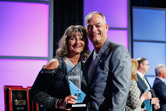 AwardsGala_07292022_KarlLMoore-299