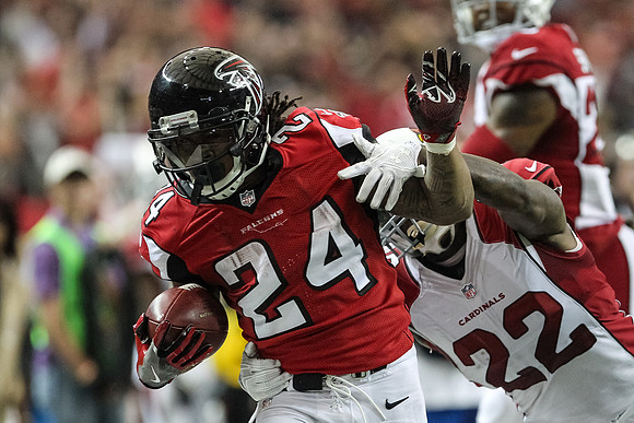 Falcons_11272016_KarlLMoore-29