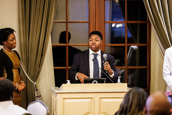 CelebrationDinner_10042022_KarlLMoore-186