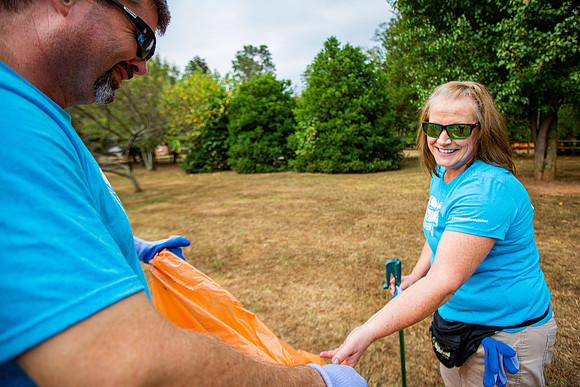 JMFAMILY_20190928_HurricaneShoalsParkCleanUp_SB1_2807