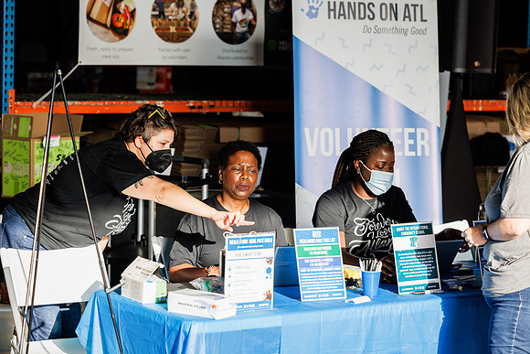 HandsOnATL_09262022_KarlLMoore-2
