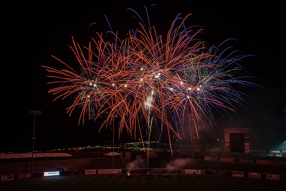 Fireworks_07042014_KarlLMoore-16