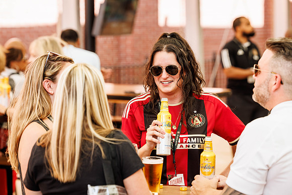ATLUTD_20240622_Flyaway_KM-256