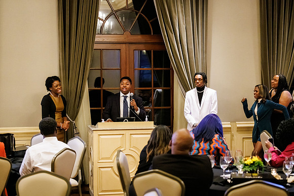 CelebrationDinner_10042022_KarlLMoore-184