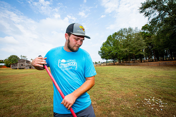 JMFAMILY_20190928_HurricaneShoalsParkCleanUp_SB1_3036
