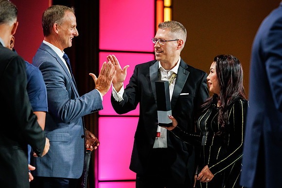 AwardsGala_07292022_KarlLMoore-289